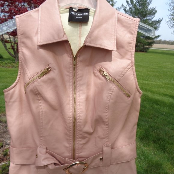 Kittenish Vegan leather romper in blush pink Jesse James Decker collection - Picture 7 of 14